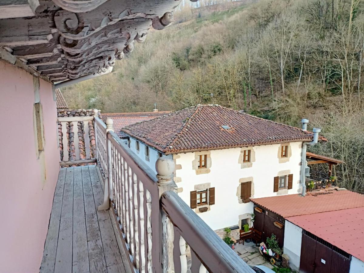 Tresanea Apartamentos Ituren Buitenkant foto