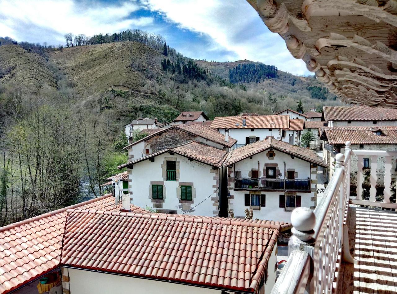 Tresanea Apartamentos Ituren Buitenkant foto